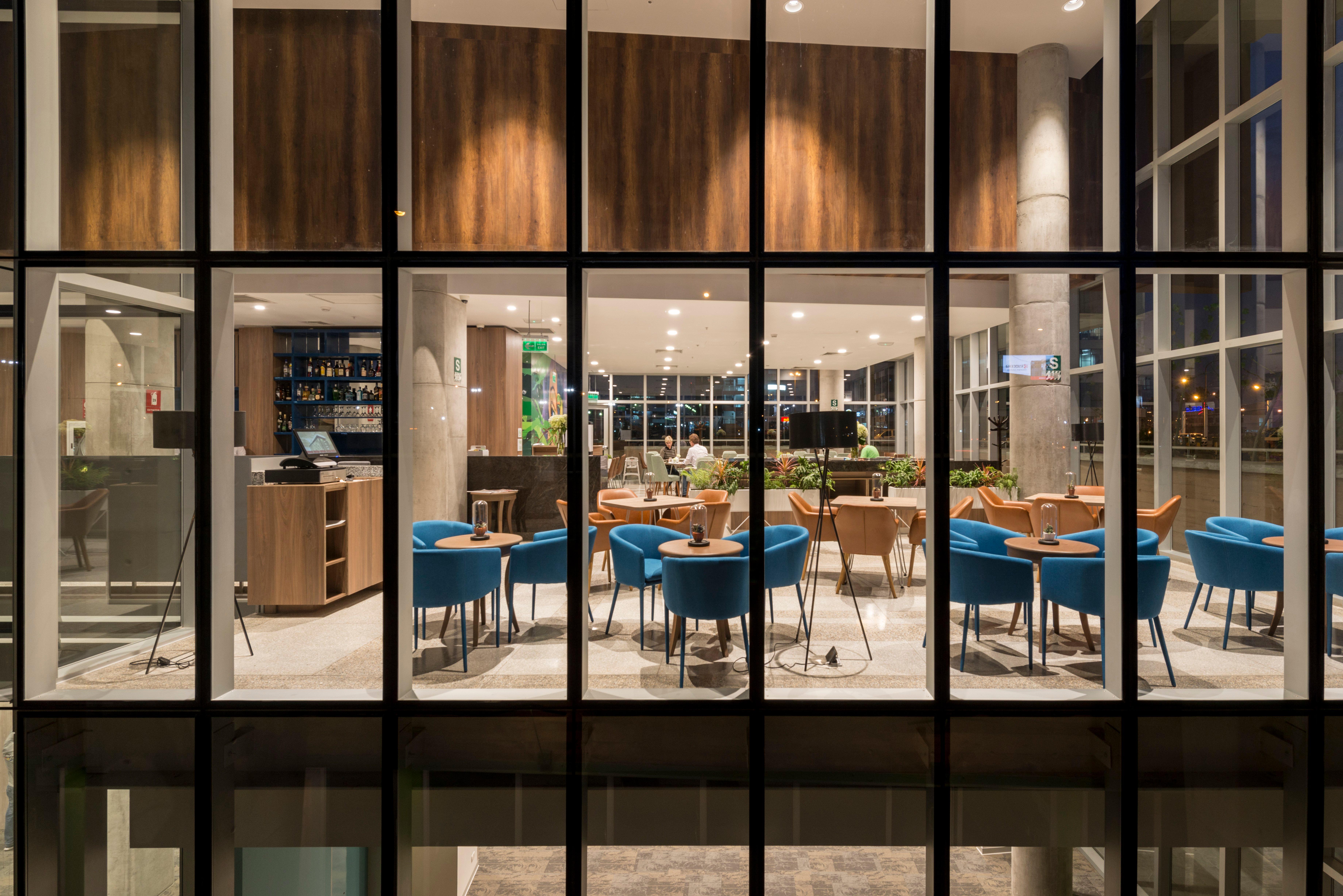 Holiday Inn - Lima Airport By Ihg Exterior foto